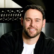 Taylor Swift vs. Scooter Braun - galeria zdjęć - filmweb