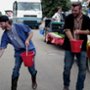 Young Farts Trailer Parts - galeria zdjęć