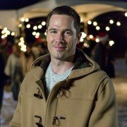 The Mistletoe Promise - galeria zdjęć - filmweb