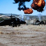 Fire Birds - galeria zdjęć - filmweb
