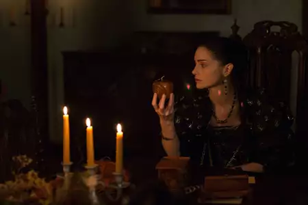 Salem - galeria zdjęć - filmweb