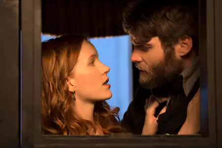 Salem - galeria zdjęć - filmweb