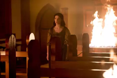 Salem - galeria zdjęć - filmweb