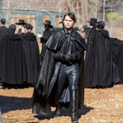 Salem - galeria zdjęć - filmweb