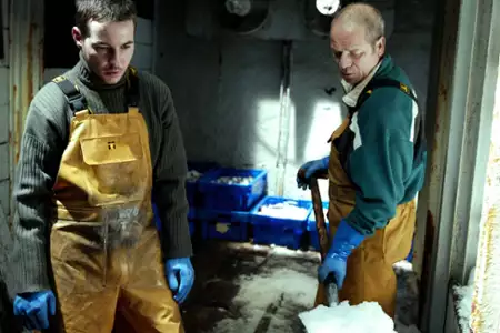 Dramatyczna decyzja - galeria zdjęć - filmweb