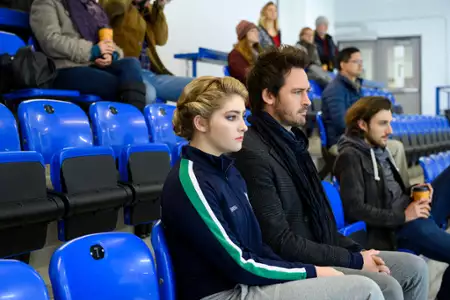 Spinning Out - galeria zdjęć - filmweb