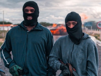 Sezon 1 Odcinek 1 Ciężar dziedzictwa