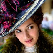Louise Bourgoin w Niezwykłe przygody Adeli Blanc-Sec