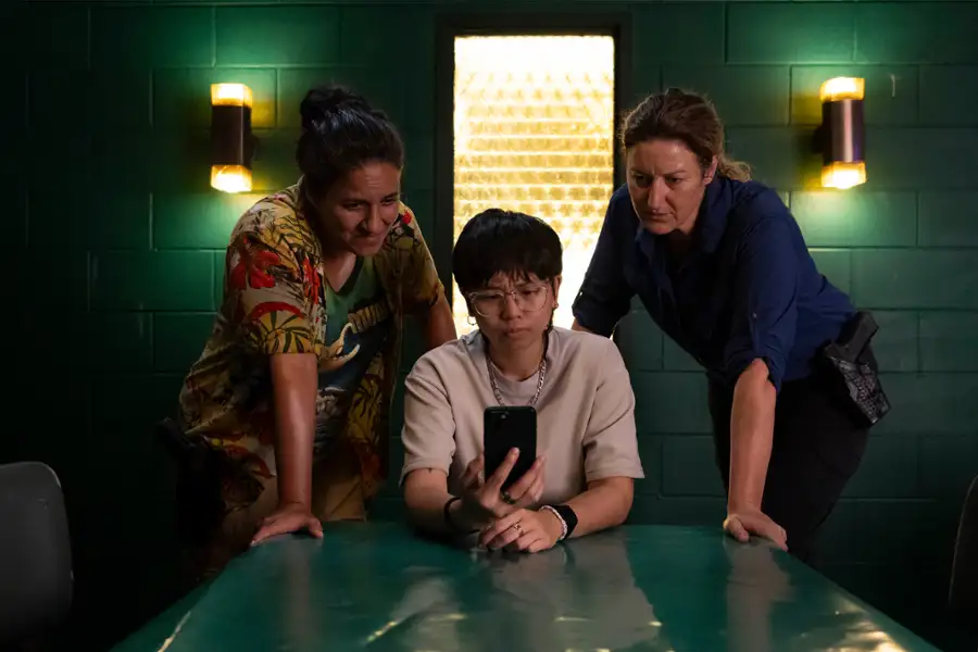 Deadloch - galeria zdjęć - filmweb