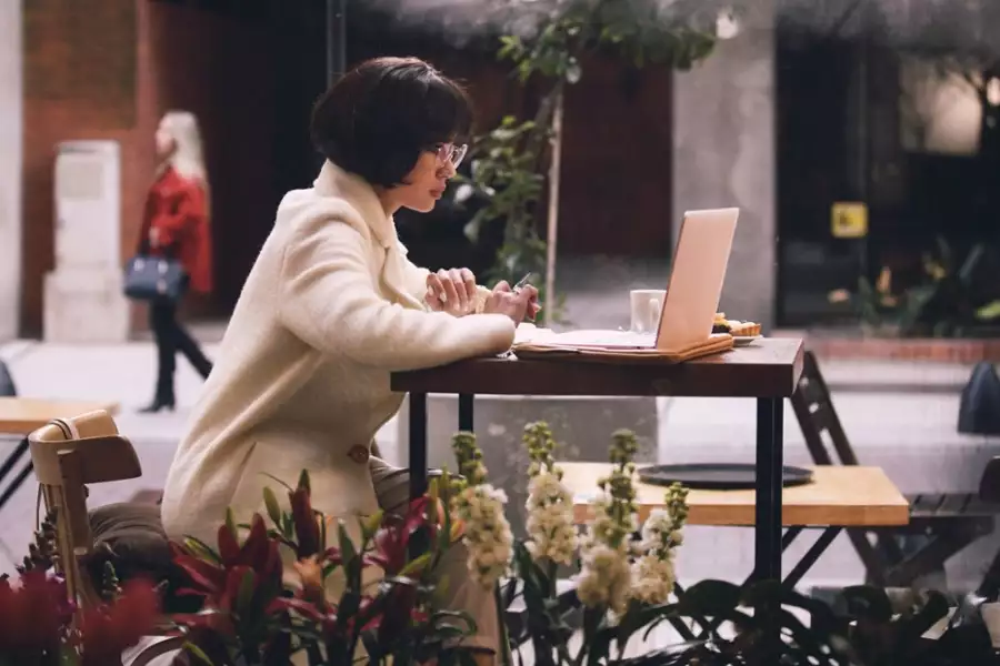 Planerzy - galeria zdjęć - filmweb