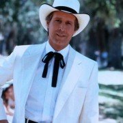 Fletch Lives - galeria zdjęć - filmweb