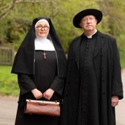 Father Brown - galeria zdjęć - filmweb