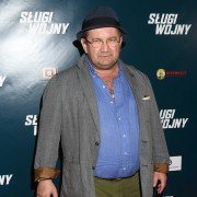 Sługi wojny - galeria zdjęć - filmweb