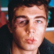Brat - galeria zdjęć - filmweb
