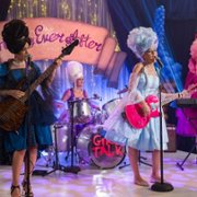 Fuller House - galeria zdjęć - filmweb