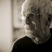 Far Out Isn't Far Enough: The Tomi Ungerer Story - galeria zdjęć - filmweb