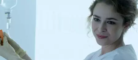Mama - galeria zdjęć - filmweb