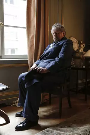 Les fausses confidences - galeria zdjęć - filmweb