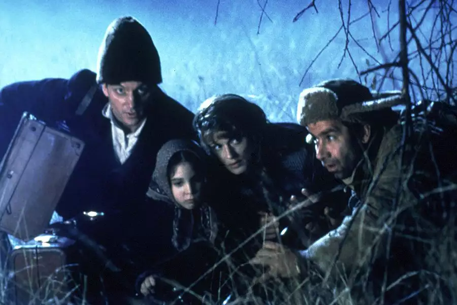 Amerykańska rapsodia - galeria zdjęć - filmweb