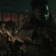 Invasion - galeria zdjęć - filmweb