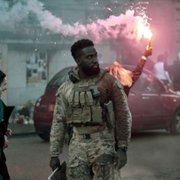 Invasion - galeria zdjęć - filmweb