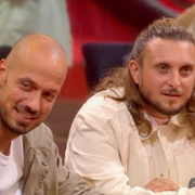 Liars Club - galeria zdjęć - filmweb