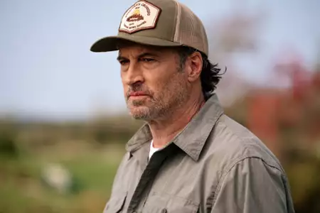 Sullivan's Crossing - galeria zdjęć - filmweb