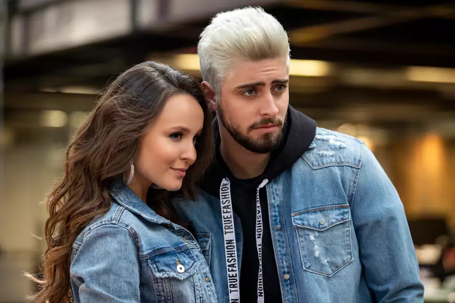 Tryb samolotowy - galeria zdjęć - filmweb