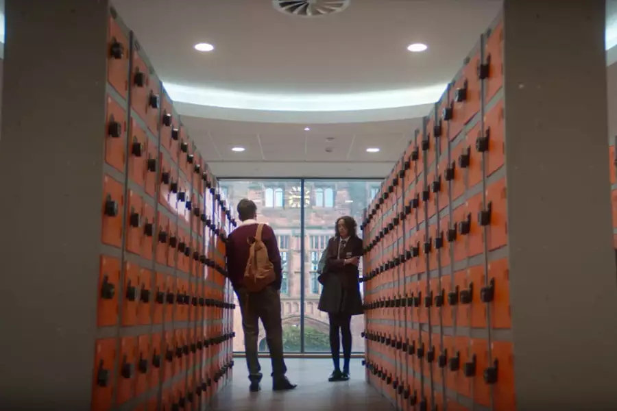 The Stranger - galeria zdjęć - filmweb