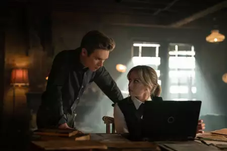 Rycerze Gotham - galeria zdjęć - filmweb