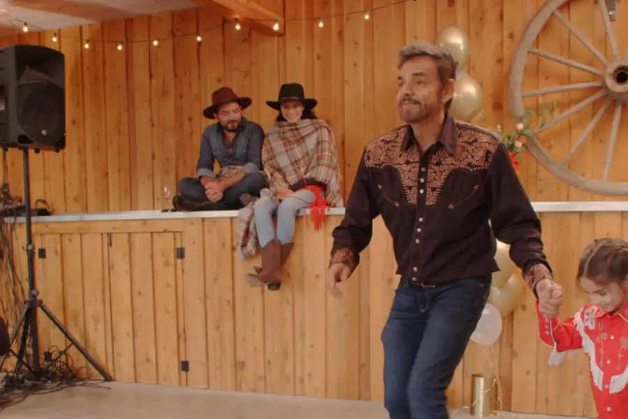 De viaje con los Derbez - galeria zdjęć - filmweb