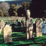 Haunted - galeria zdjęć - filmweb