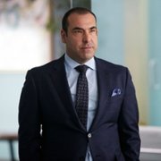Suits - galeria zdjęć - filmweb