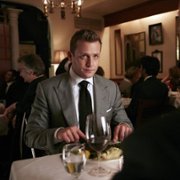 Suits - galeria zdjęć - filmweb