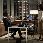 Suits - galeria zdjęć - filmweb