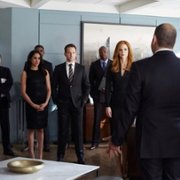Suits - galeria zdjęć - filmweb