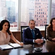 Suits - galeria zdjęć - filmweb