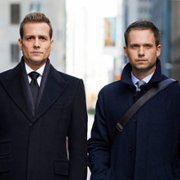 Suits - galeria zdjęć - filmweb