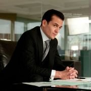 Suits - galeria zdjęć - filmweb