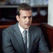 Suits - galeria zdjęć - filmweb