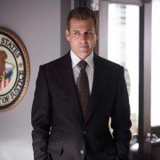 Suits - galeria zdjęć - filmweb