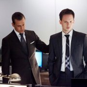 Suits - galeria zdjęć - filmweb