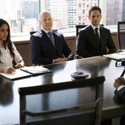 Suits - galeria zdjęć - filmweb