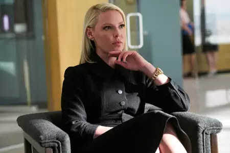 W garniturach - galeria zdjęć - filmweb