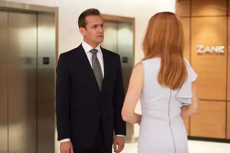 W garniturach - galeria zdjęć - filmweb