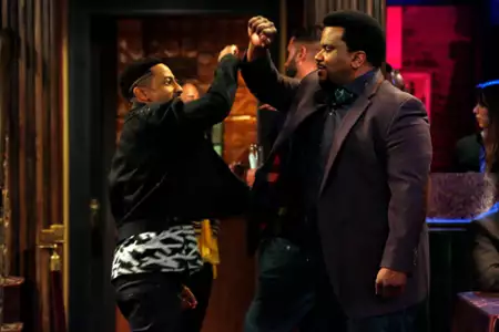 Mr. Robinson - galeria zdjęć - filmweb