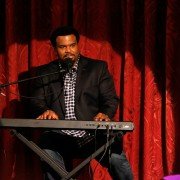 Mr. Robinson - galeria zdjęć - filmweb