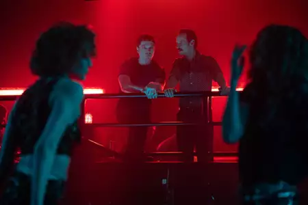 Po obu stronach otchłani - galeria zdjęć - filmweb