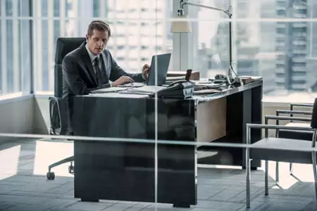 Dziewczyna z doświadczeniem - galeria zdjęć - filmweb