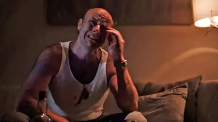 Vares: Karta przetargowa - galeria zdjęć - filmweb